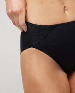 Vanishing Tummy High-Leg Brief With Lace -Shapewear Favour 570077429ext3 large